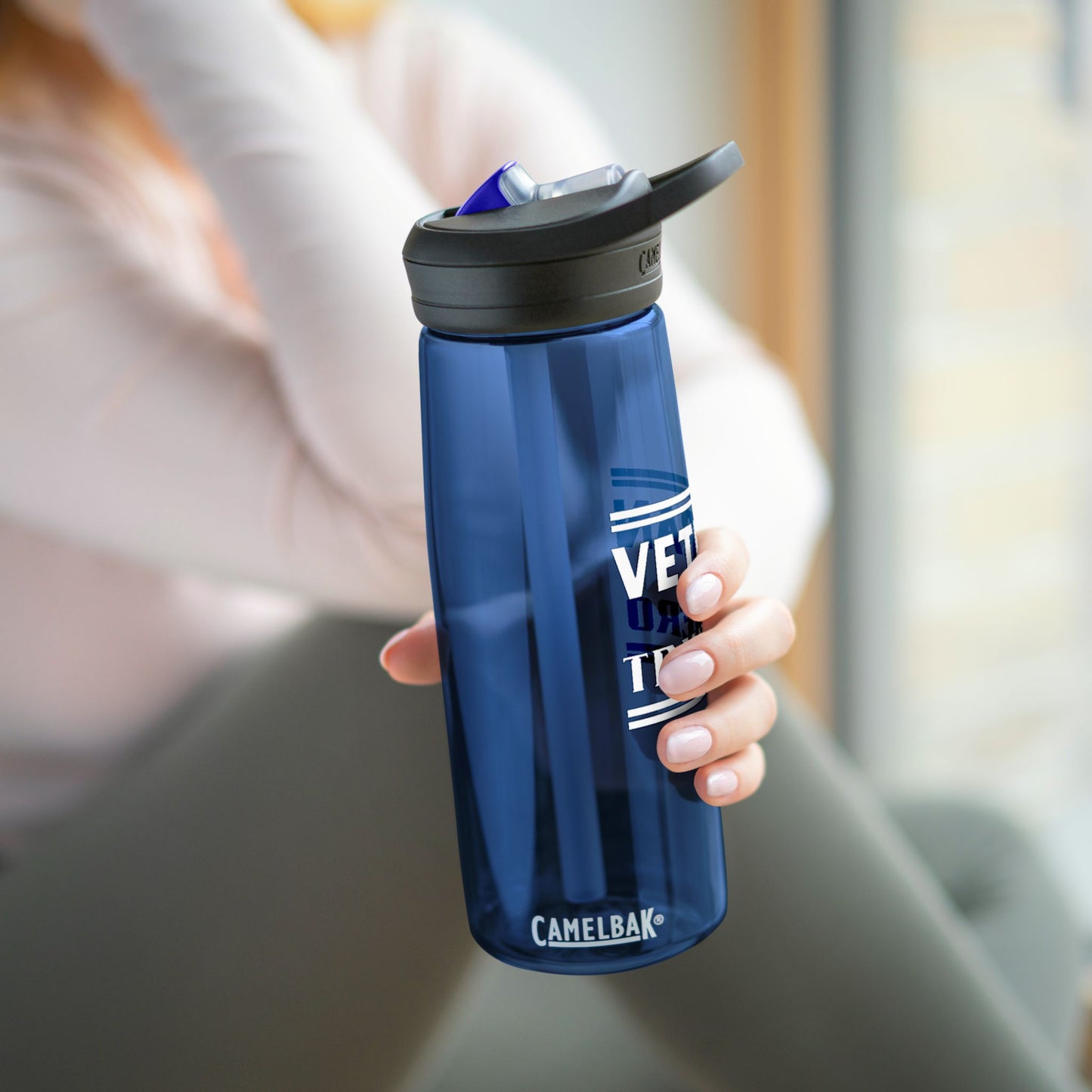 Veteran = True Hero | CamelBak Eddy® Water Bottle | 20oz | 25oz