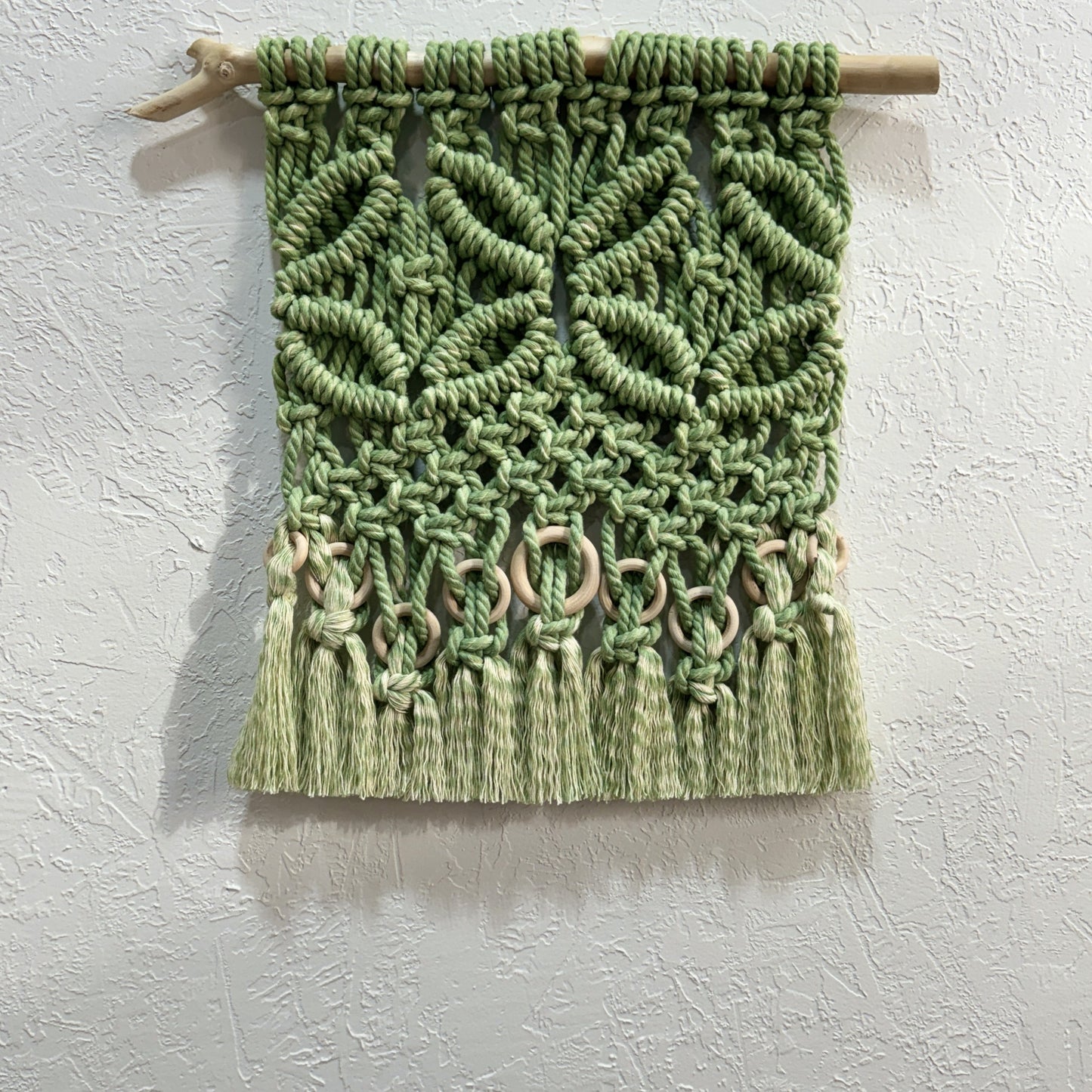 Macrame | Green Poly Floral w/Rings