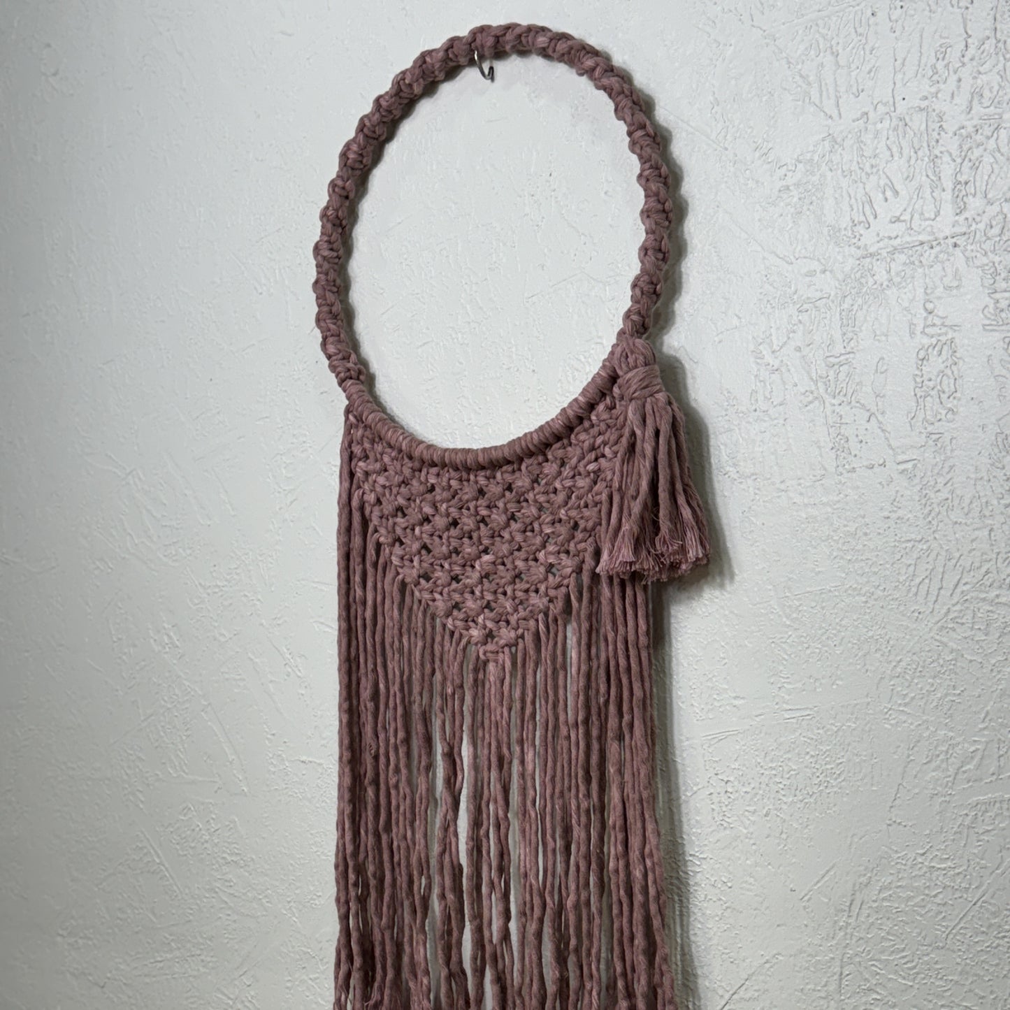 Macrame | Pink Hooped