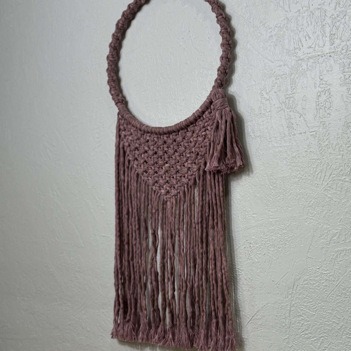 Macrame | Pink Hooped
