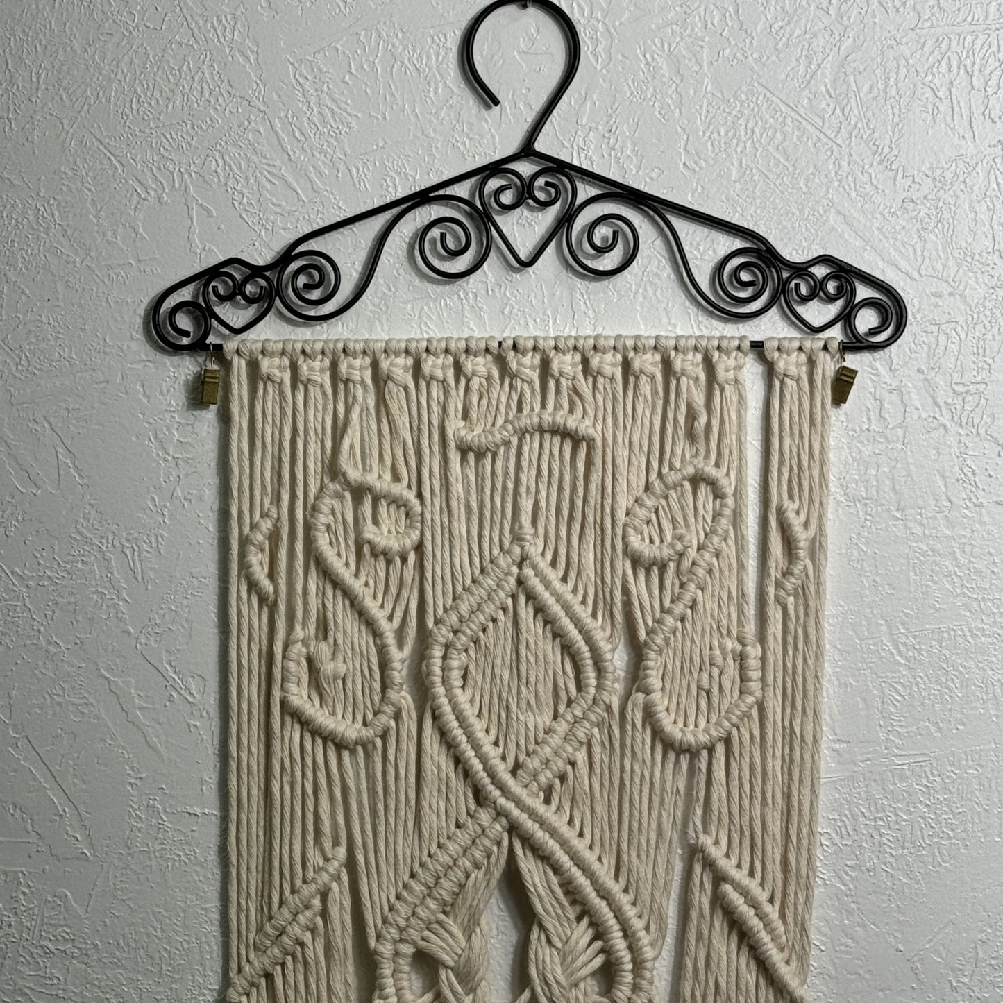 Macrame | Heartfelt Hanger Renaissance