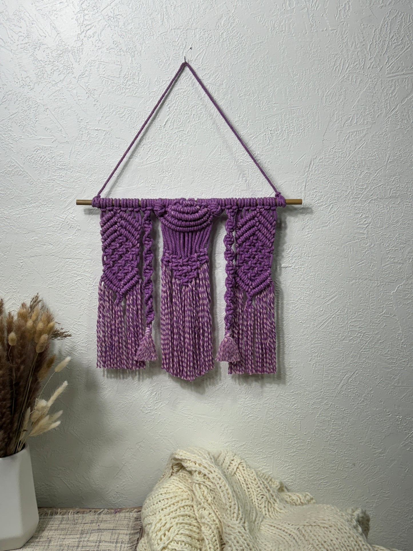 Macrame | Purple Shells