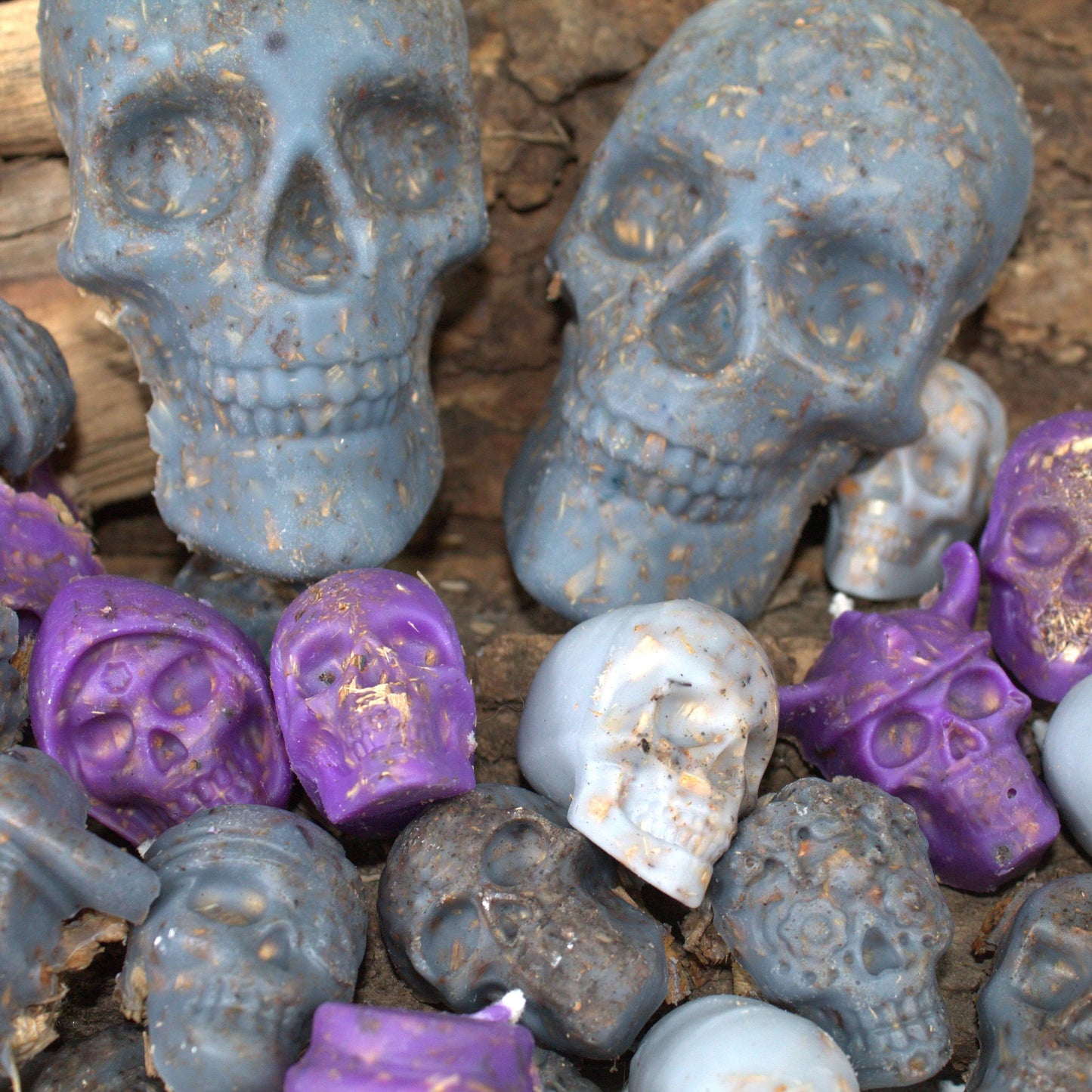 Fire Starter Skulls (Soy & Beeswax Blend) - Multicolor