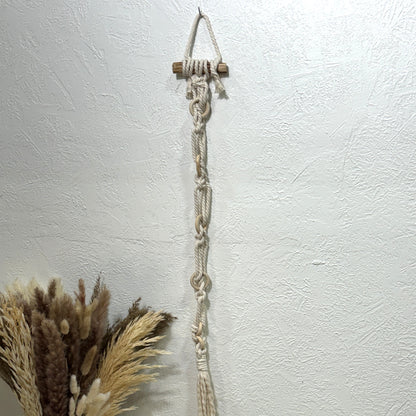 Macrame | Threaded Rings of Six