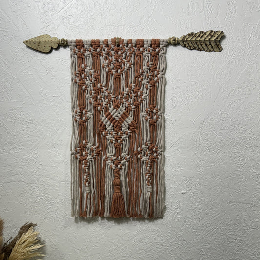 Macrame - Arrow with Peach and Beige