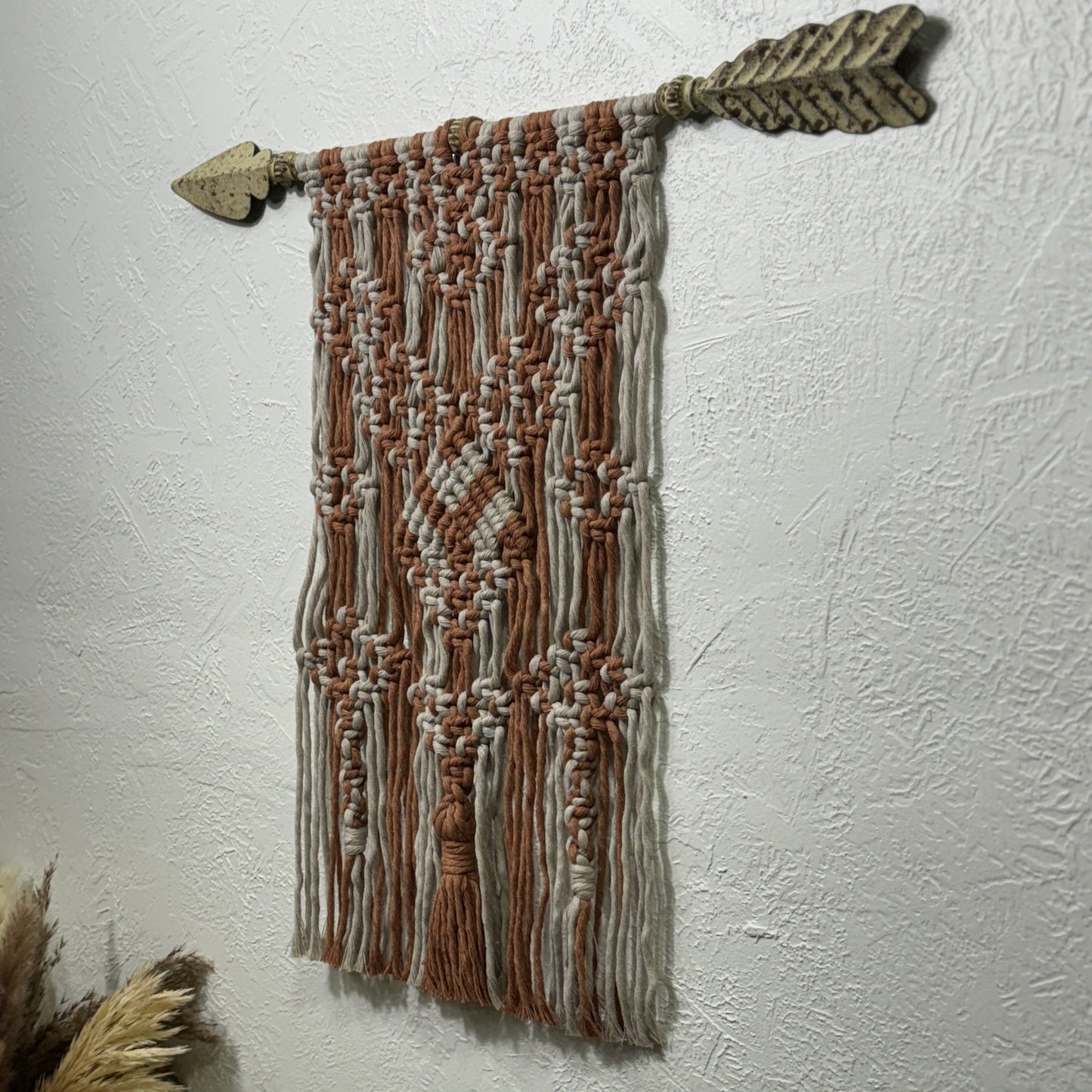 Macrame | Arrow with Peach and Beige