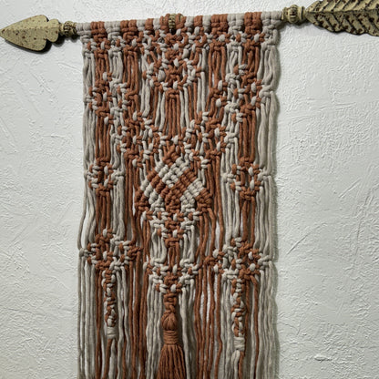 Macrame | Arrow with Peach and Beige