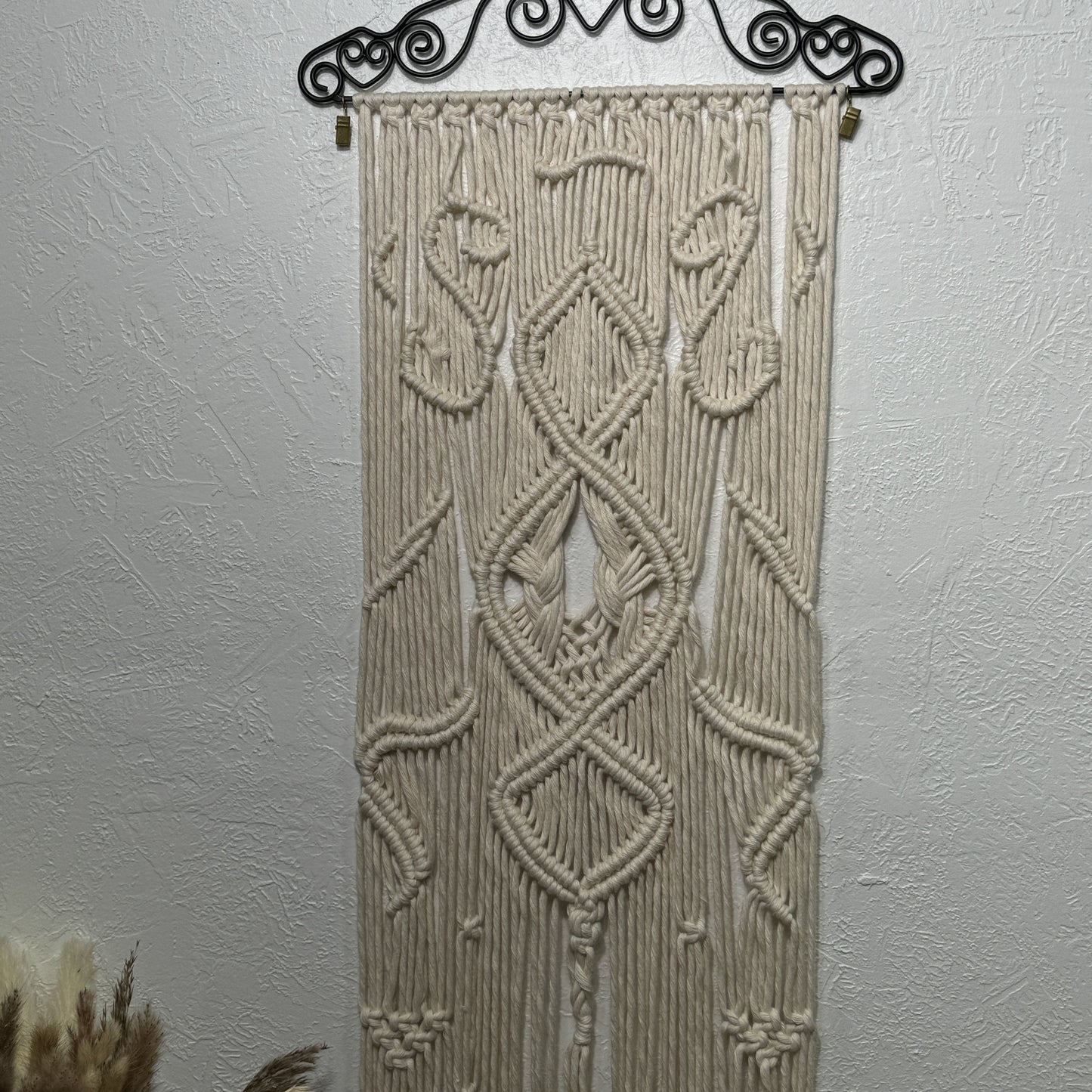 Macrame - Heartfelt Hanger Renaissance