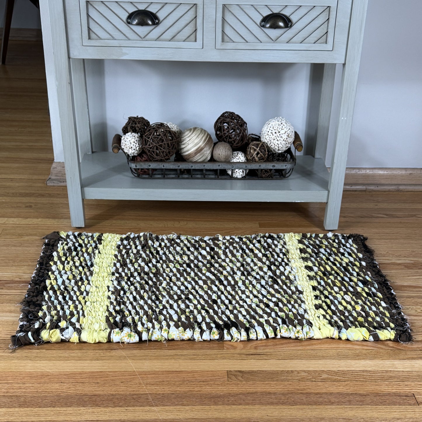 Rug | Skid Proof | Brown with Yellow Stripes